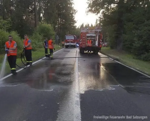 10 Tonnen Raps auf der B 285, Bad Salzungen
