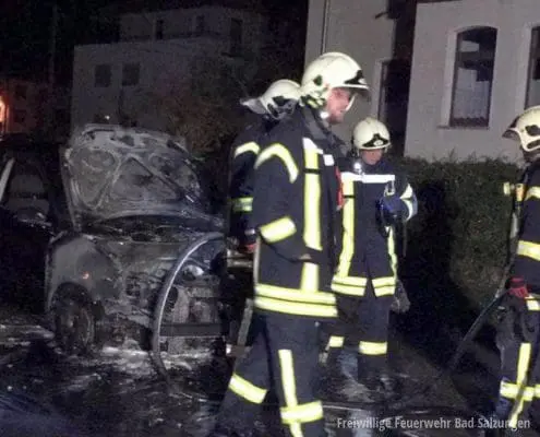 Fahrzeugbrand in der Erzberger Allee, Bad Salzungen