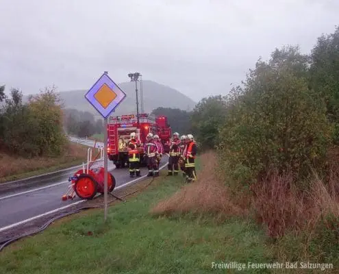 Verkehrsunfall mit Lastwagen vor Urnshausen! Verkehrsunfall mit Lastwagen vor Urnshausen!