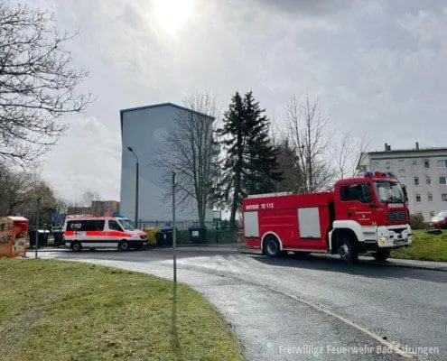 Rauchentwicklung in Mehrfamilienhaus