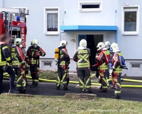 Rauchentwicklung in Mehrfamilienhaus