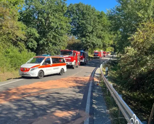 Schwerer Verkehrsunfall bei Tiefenort Schwerer Verkehrsunfall bei Tiefenort