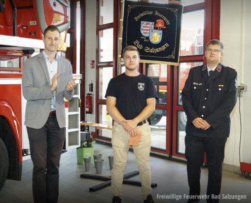 René Machwitz wurde zum Feuerwehrdienst verpflichtet | Hauptversammlung 2021 Feuerwehr Bad Salzungen